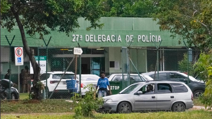Os dois rapazes foram levados para o 27º DP - Agência Brasília