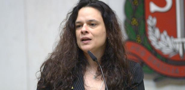 Janaina critica padre e diz que doação de comida na Cracolândia ajuda crime