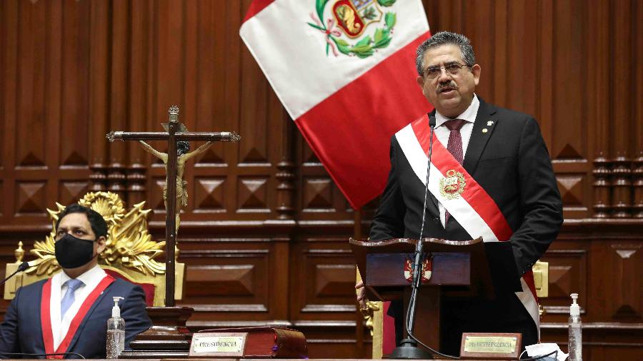 94% dos peruanos rejeitaram nomeação de Merino como presidente, aponta pesquisa - Reuters