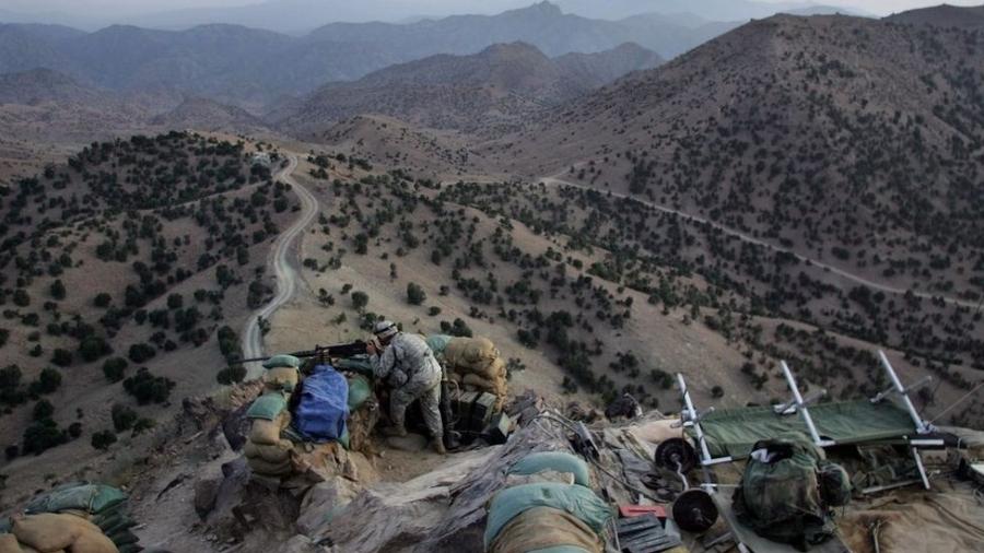 O Afeganistão é um país com uma infraestrutura muito pobre e uma geografia difícil - Getty Images via BBC