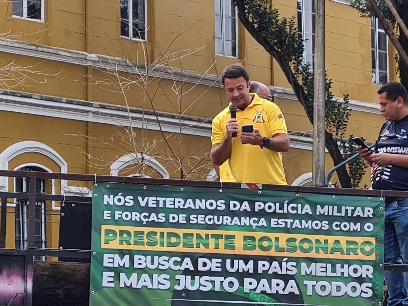7.set.2021 -  Ex-comandante da Rota (Rondas Ostensivas Tobias de Aguiar), tropa da PM, discursa em ato de apoio ao governo Bolsonaro, na Praça da República, em São Paulo - Leonardo Martins/UOL