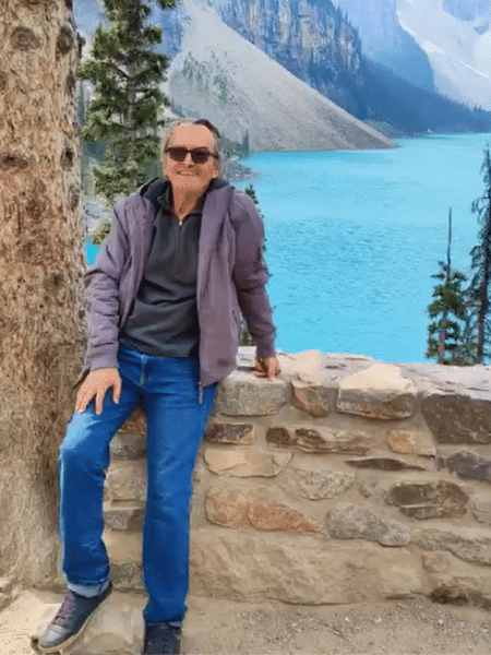 Cláudio em lago no Canadá Cláudio em lago no Canadá