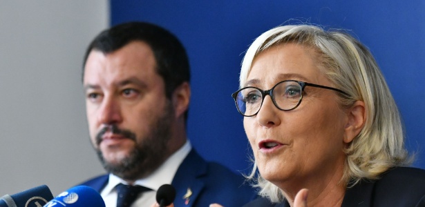 Matteo Salvini, ministro do Interior italiano, e Marine Le Pen, líder do partido de extrema-direita francês Rassemblement National, deram vida no início de outubro à Frente da Liberdade, uma aliança eleitoral em vista das próximas eleições europeias - Alberto Pizzoli/AFP