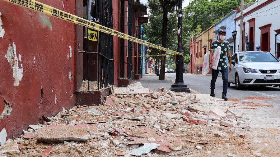 23.jun.2020 - Construção sofreu danos após terremoto em Oaxaca, no México - REUTERS/Jorge Luis Plata 