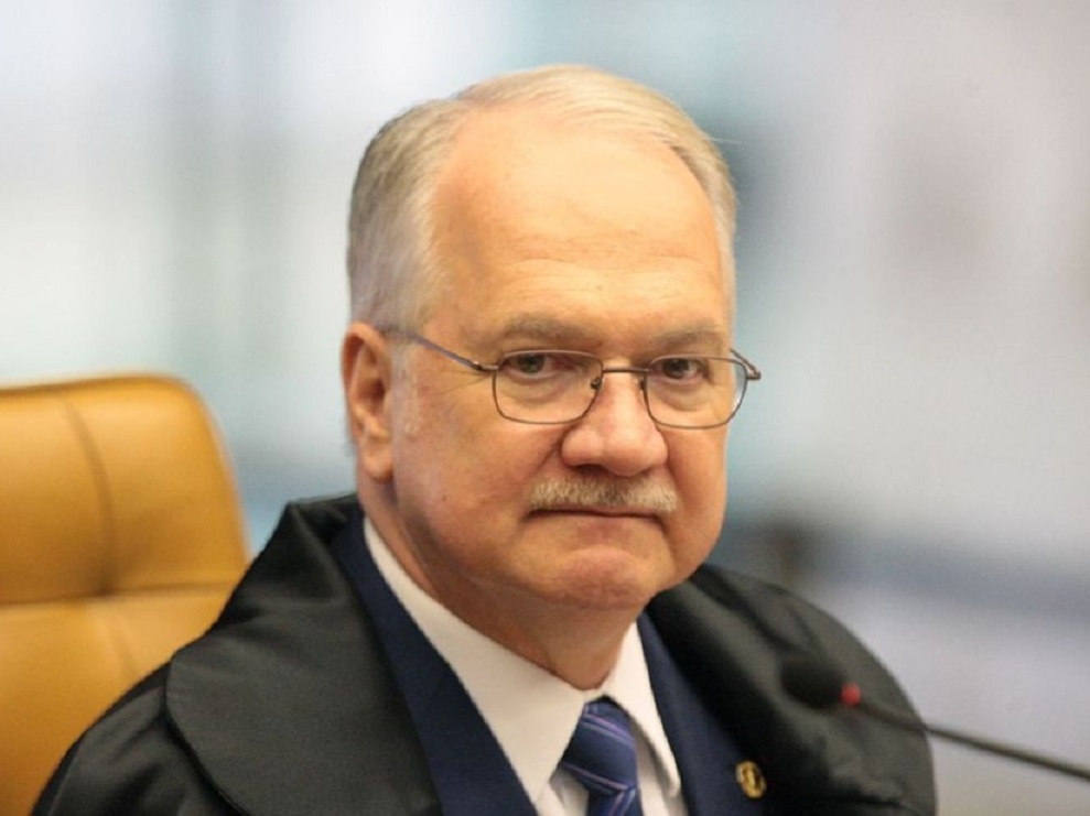 Fachin devolve Lula ao jogo e tenta salvar o que restou da Lava Jato