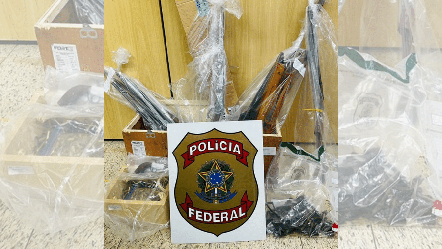 Armamento apreendido pela Polícia Federal durante Operação "Oplá" - Divulgação/Polícia Federal