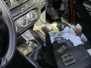 Carros com granadas e gasolina são encontrados ao lado de escola no Rio