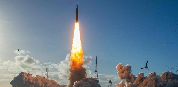 Quanto custa uma viagem até a Lua? Entenda os valores da corrida espacial