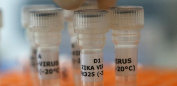 Tubos de ensaio com vírus zika isolado - Reuters/BBC