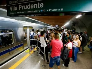Metrô começa a instalar sensores entre trem e plataforma na Linha 2-Verde