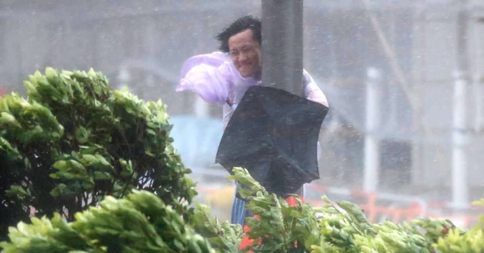 Ventos no país superam 100 km/h: Hong Kong emite alerta máximo para chegada do tufão Hato