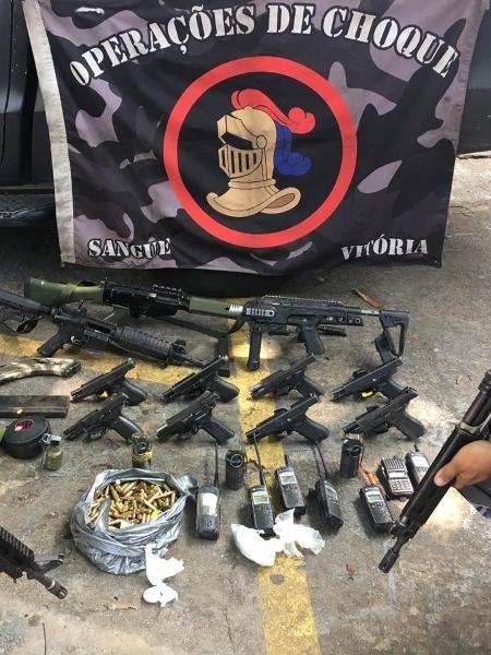 8.fev.2019 - Apreensão de armas em operação nas favelas Fallet, Fogueteiro e Coroa, na região central do Rio - Divulgação/Polícia Militar