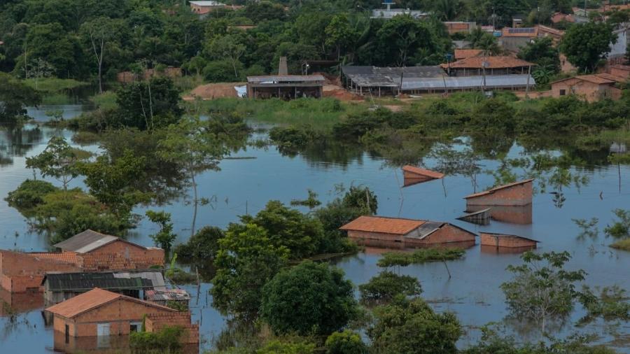 Enchente no bairro São Félix, em Marabá; rio Tocantins ultrapassou 13 metros - Alex Ribeiro/Agência Pará