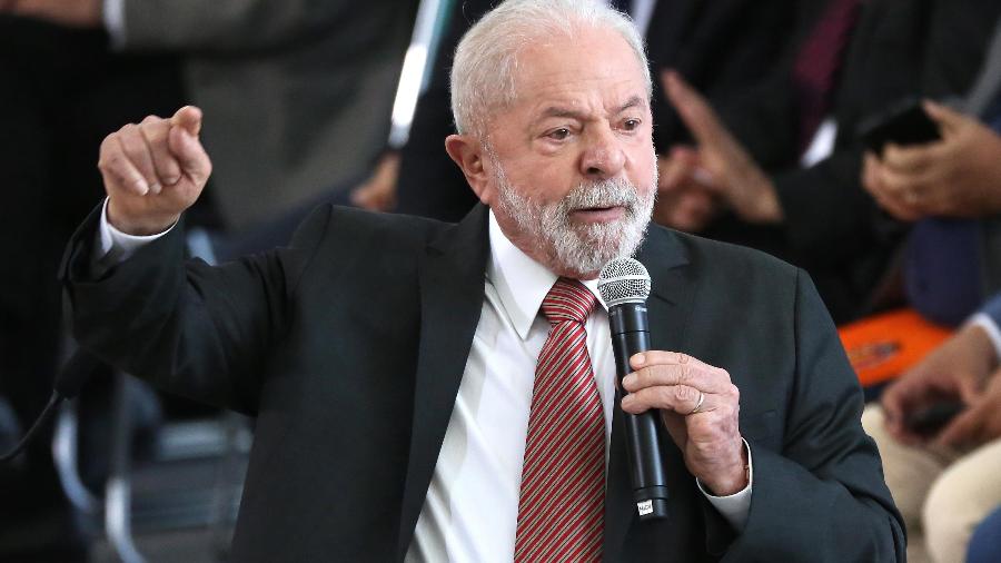 A reforma do IR tem incomodado Lula, que vem sendo muito criticado por não dar o início à correção da tabela - FáTIMA MEIRA/FUTURA PRESS/FUTURA PRESS/ESTADÃO CONTEÚDO