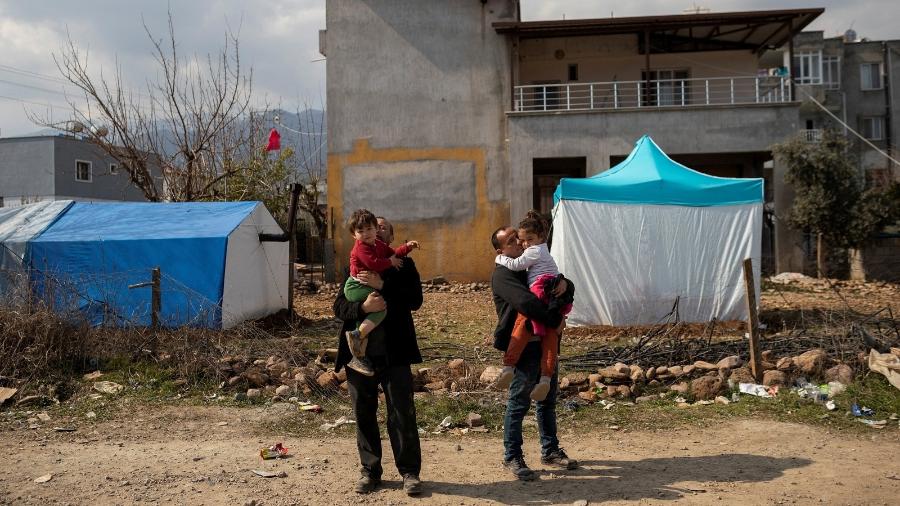 Novo terremoto atingiu país neste sábado, enquanto nação ainda tenta se recuperar das mais de 40 mil vidas perdidas no dia 6 de fevereiro - REUTERS/Eloisa Lopez