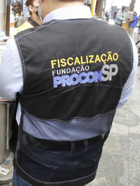 Agentes do Procon fiscalizam produtos no Mercado Municipal, - Willian Moreira/Futura Press/Fol