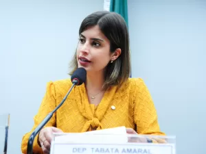 Tabata anuncia jornalista como marqueteiro na disputa por prefeitura de SP