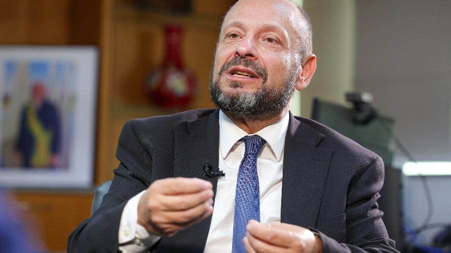 O presidente do INSS, Gilberto Waller, durante entrevista para a TV Brasil O presidente do INSS, Gilberto Waller, durante entrevista para a TV Brasil