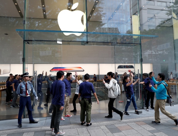 Início das vendas dos iPhones 8 e 8 Plus tiveram início tímido em Tóquio, no Japão - Issei Kato/Reuters