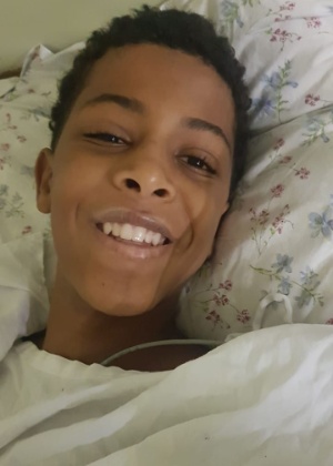 1.ago.2018 - Bryan Bispo da Silva, 14, se recupera após ser baleado em comunidade perto da Rocinha - Arquivo Pessoal