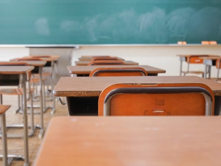 Estudo: Professor vê aluno negro como agressivo e trata branco com simpatia