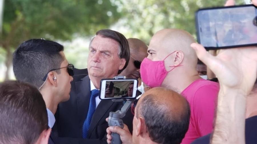 Representantes dos apps de ônibus fretados pedem ao presidente Jair Bolsonaro mudança de decreto para liberá-los da fiscalização - Divulgação/Buser