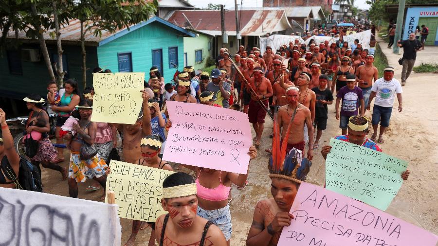 Na segunda (13), indígenas do Vale do Javari (AM) cobraram proteção à área e pediram justiça para Bruno Pereira e Dom Phillips - Bruno Kelly/Reuters