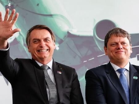 Por Tarc&iacute;sio, Bolsonaro diz que queria conven&ccedil;&atilde;o em SP: 'N&atilde;o achamos local'  - 17/07/2022 - UOL Not&iacute;cias