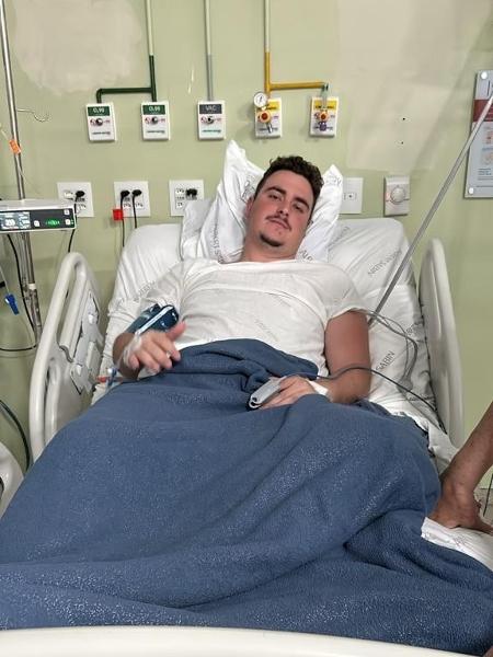 Mateus ficou dois dias no CTI após cirurgia