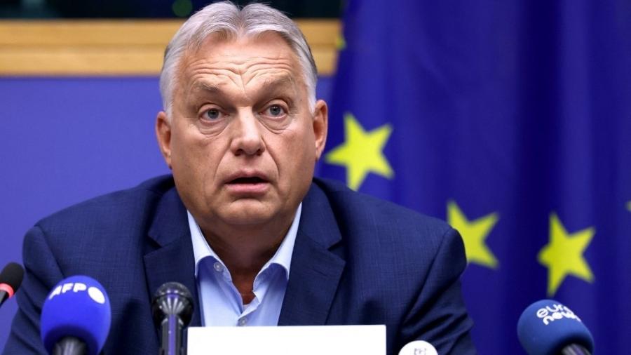 Viktor Orban fala em sessão plenária Parlamento Europeu - 8.out.2024-FREDERICK FLORIN / AFP