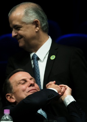 João Doria (PSDB) trava com o governador uma disputa por adesões partidárias para formar o maior tempo de TV