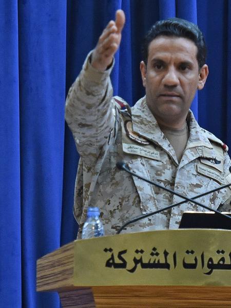 Porta-voz da coalizão militar liderada pela Arábia Saudita, Turki al-Maliki Porta-voz da coalizão militar liderada pela Arábia Saudita, Turki al-Maliki