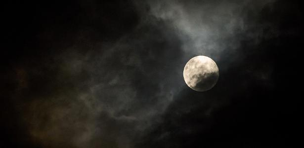 Qual a fase da Lua hoje (9)? Veja calendário lunar de outubro de 2025