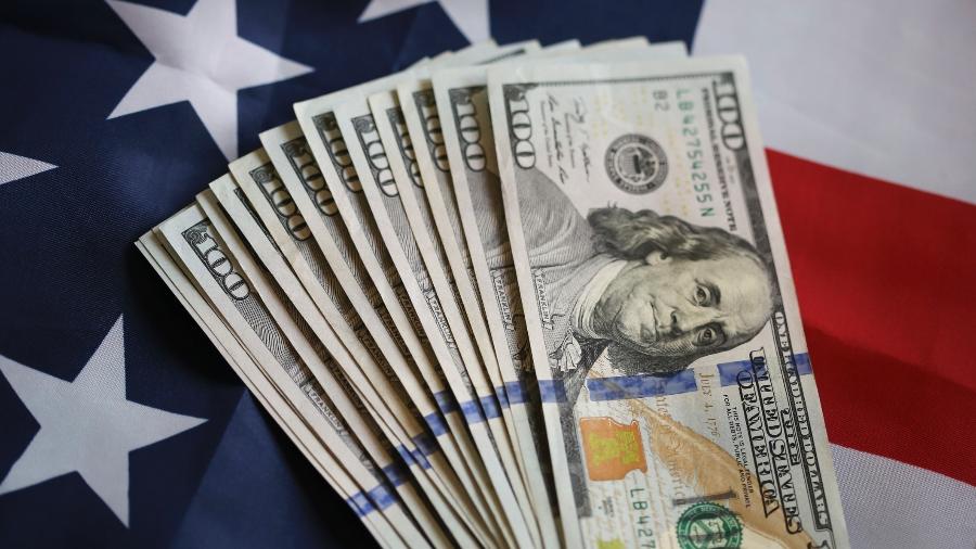 Dólar fechou com leve alta de 0,08% na sessão desta quinta-feira - Getty Images