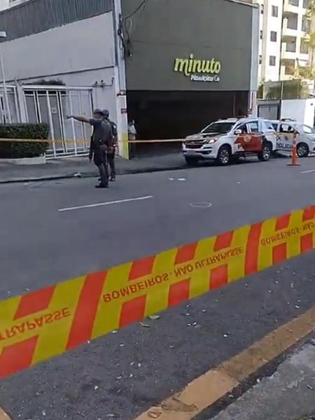 Polícia atende ocorrência ao lado de mercado Pão de Açúcar, na Vila Leopoldina - Reprodução/Facebook