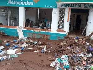 Sinimbu (RS) sem água, comida e remédio; comerciante perde R$ 2 milhões