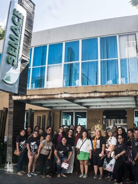 Indígenas Anacé na seda da Semace protestam contra data center Indígenas Anacé na seda da Semace protestam contra data center