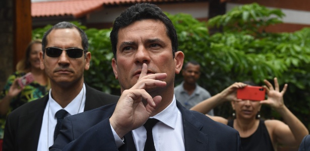 01.nov.2018 - O juiz federal Sergio Moro após reunião com Jair Bolsonaro - Mauro Pimentel/AFP