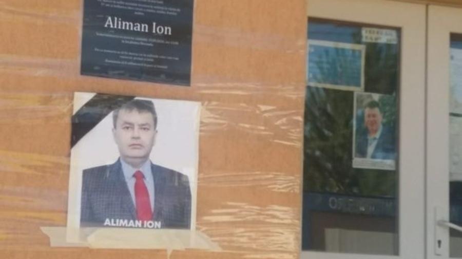 Fotos de Ion Aliman nos locais de votação - Reprodução/Facebook