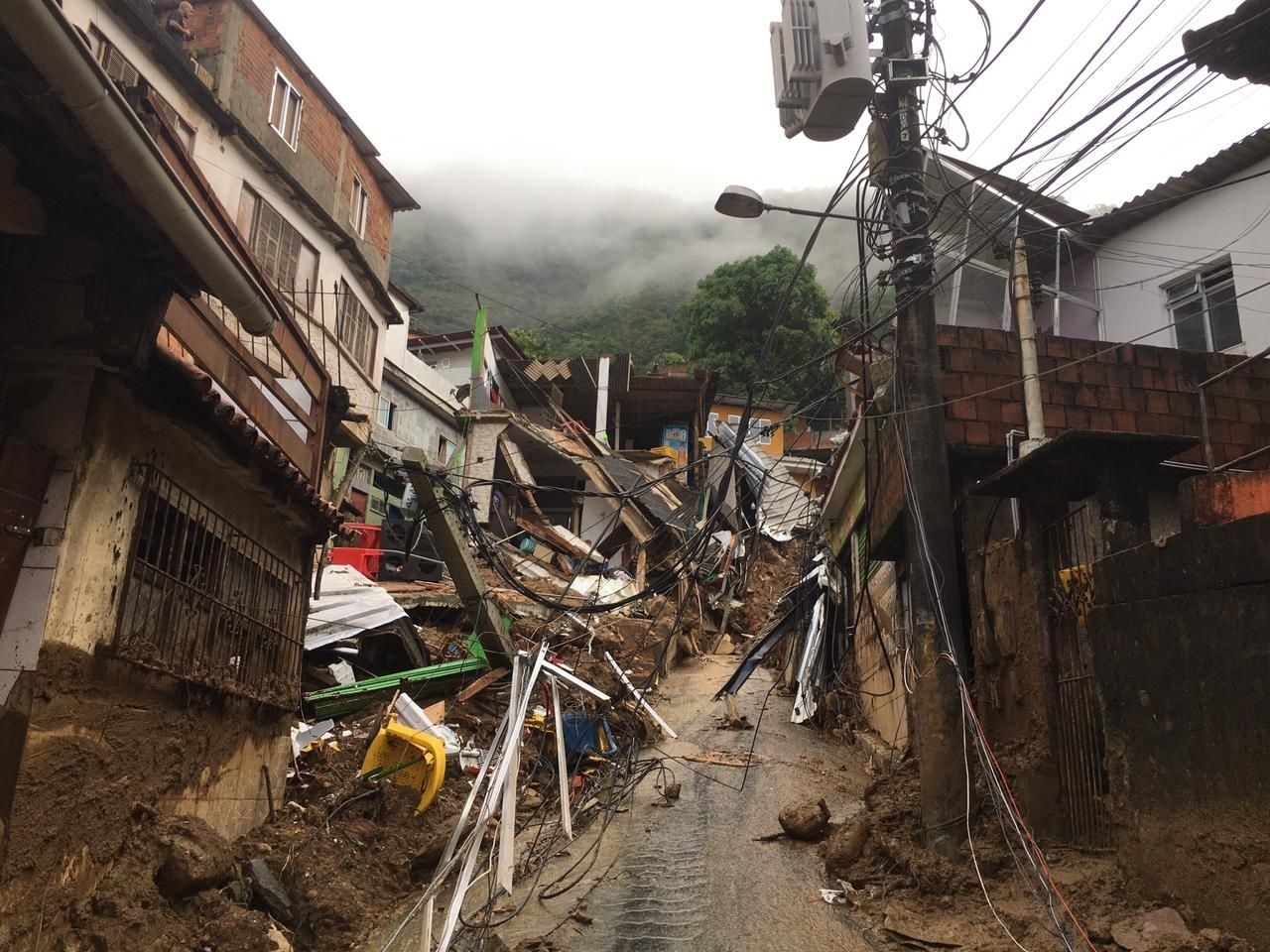 Todos sabem que a chuva matará no RJ, menos os governantes