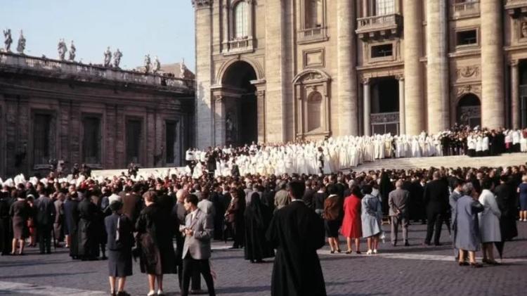 Inauguration of the council - PUBLIC AREA/ WIKICOMMONS/ CREATIVE COMMONS - PUBLIC AREA/ WIKICOMMONS/ CREATIVE COMMONS