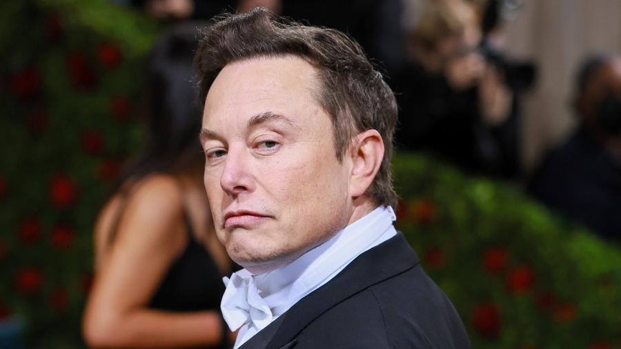 Elon Musk fala sobre o fim dos tempos e xinga muito anunciantes que saíram do X
