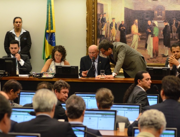 CCJ durante discussão do parecer sobre a admissibilidade da reforma - Renato Costa/Estadão Conteúdo