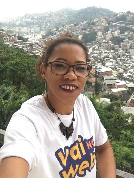 Zoraide Gomes, conhecida como Cris dos Prazeres, criadora do projeto Vai na Web - Divulgação/Vai na Web