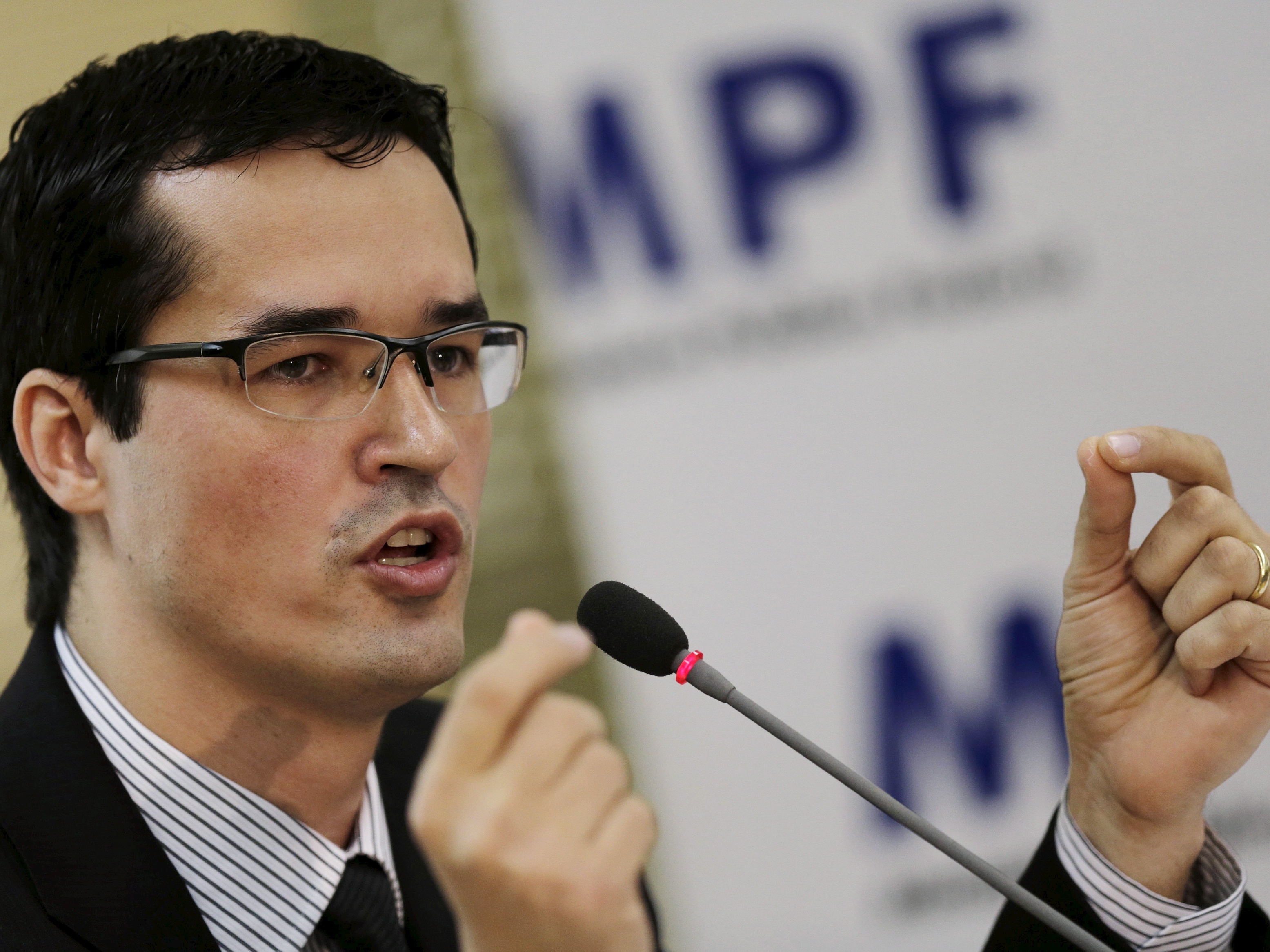 Suíços enviaram contas e offshores para Lava Jato pressionar investigados