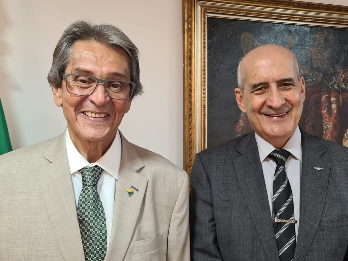 Ministro Ramos terá que explicar à Câmara ligação com Roberto Jefferson