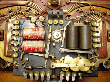 Detalhe da agulha criada por Torres-Quevedo para regular um controlador, interruptor ou motor no Telekino  