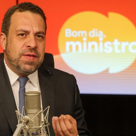 Guilherme Boulos no programa Bom Dia, Ministro