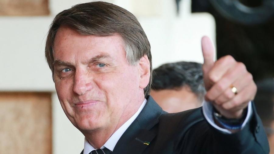 O presidente Jair Bolsonaro desafiou os governadores a zerar o ICMS que incide sobre os combustíveis - Reuters