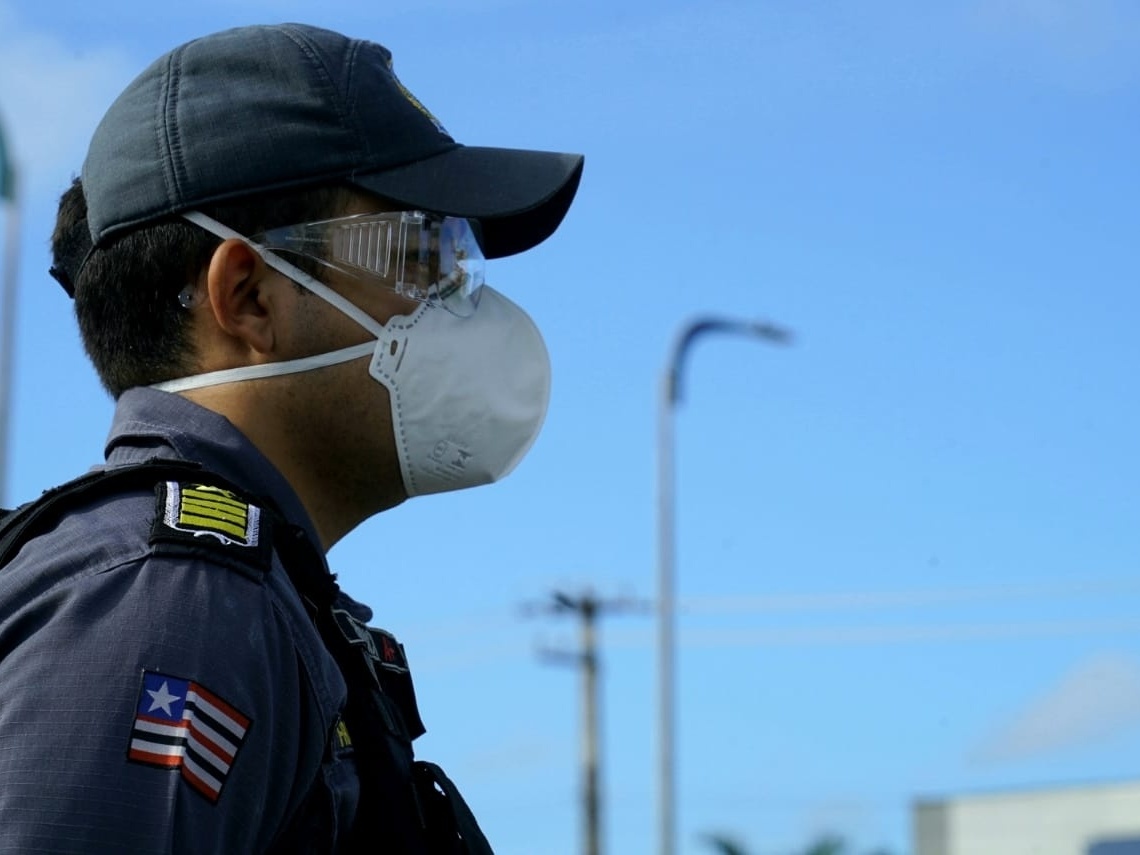 Com aval de Teich, cientistas e decisões judiciais, lockdown avança no país